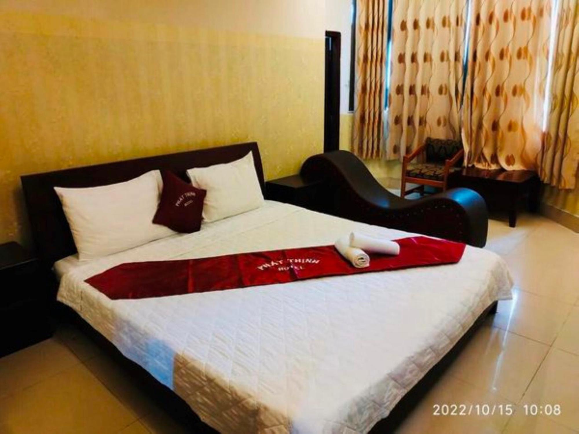 Phat Thinh Hotel Ho Chi Minh City Exterior photo