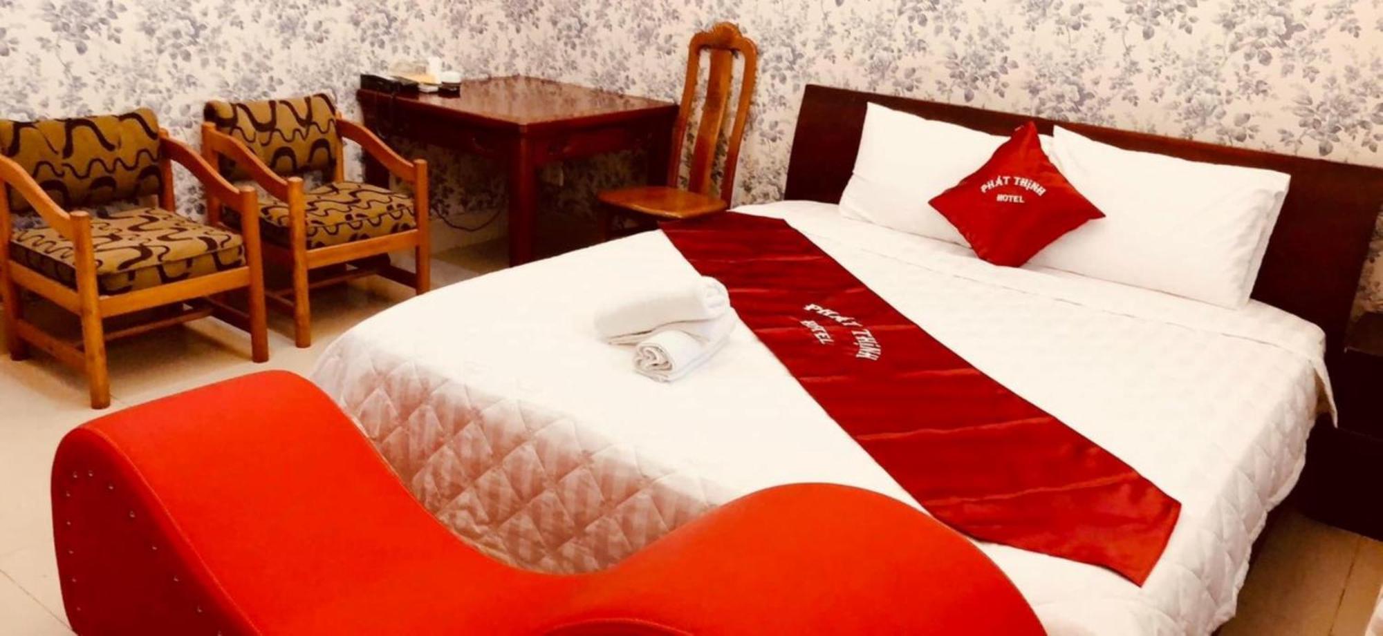 Phat Thinh Hotel Ho Chi Minh City Exterior photo